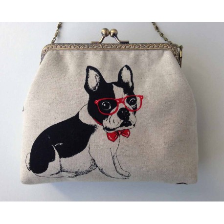 Petit sac avec chaîne
