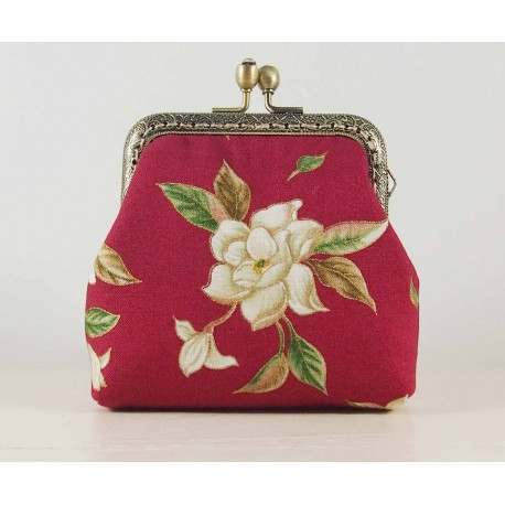 Porte-monnaie avec fermoir rectangulaire