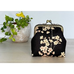 Porte-monnaie avec fermoir rectangulaire
