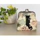 Porte-monnaie avec fermoir rectangulaire