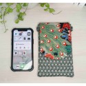 Étui de téléphone "tactile" avec bandoulière