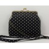 Petit sac avec chaîne